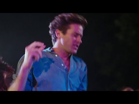 This charming man(edit) // D A N C I N G