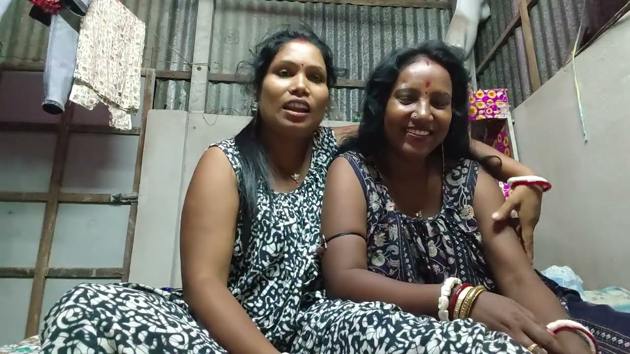 আজকের আবার চলে এলাম দুই বান্ধবীর ভিডিও নিয়ে, না দেখলেই মিস করবেন #darlingsangita