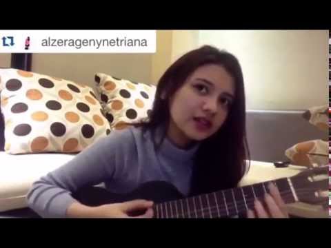 perempuan-cantik-suara-unik-pintar-musik-#1