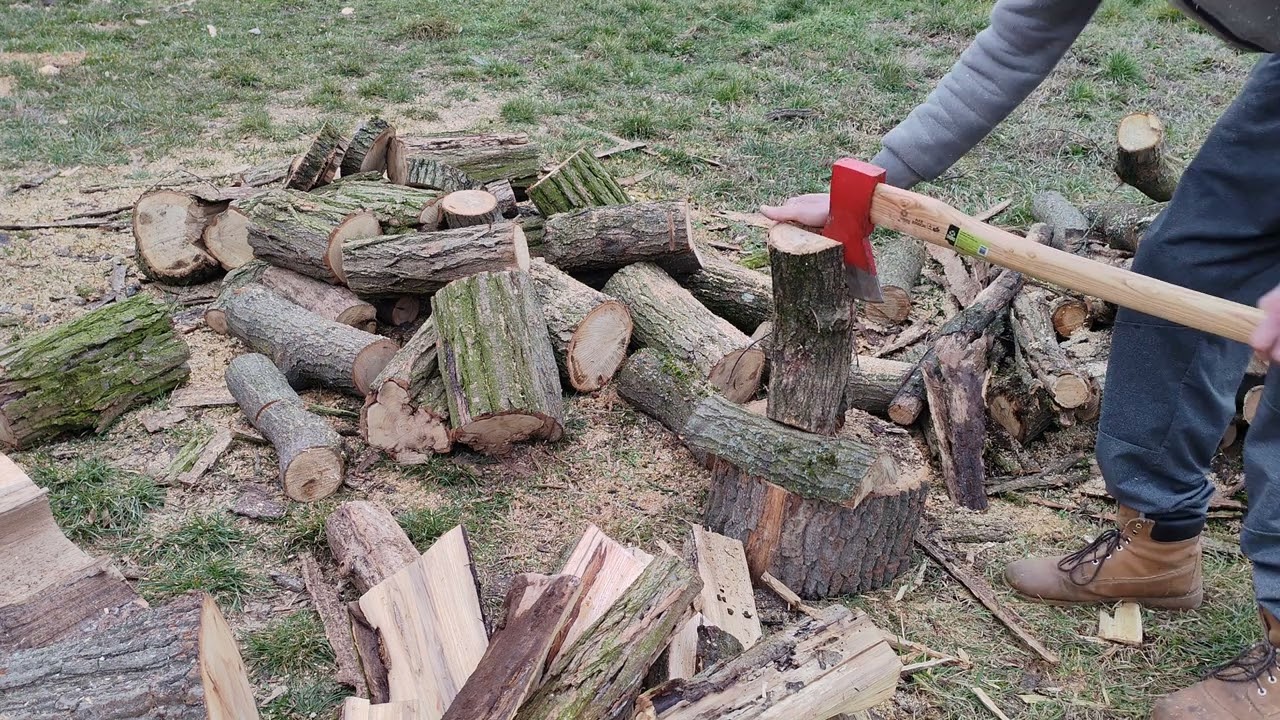 Making firewood again 😁