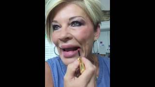 How to apply #lipsense