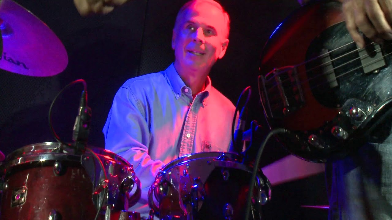 Almost Sinful   Sweet Home Chicago