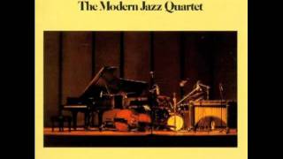 Blues in H (B) - Modern Jazz Quartet chords