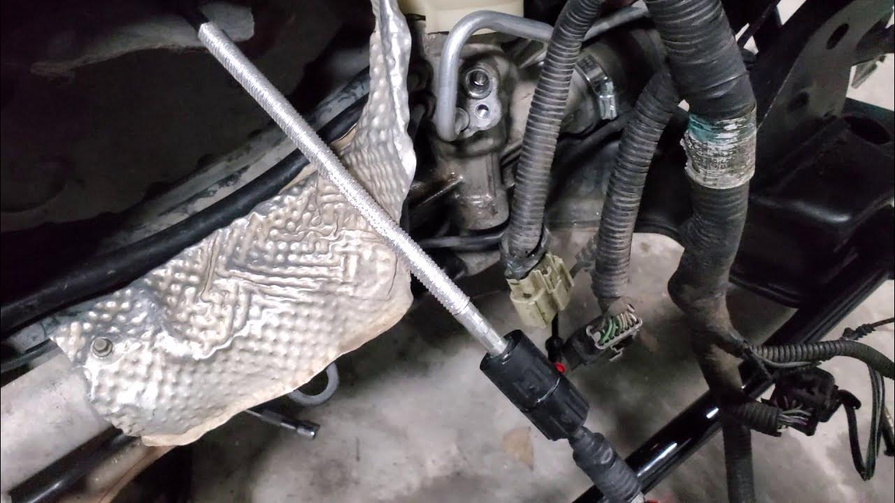 How to change the Power steering high pressure and return hose on a 2005 Ford Focus YouTube