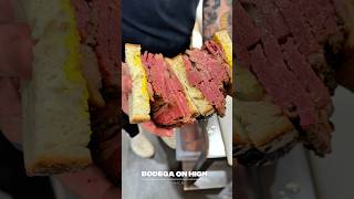 Melbournes latest craze!! #melbournefood #berwick #foodie #review #halal #reuben #wagyu #sandwich