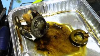 How to clean a snow blower carburetor