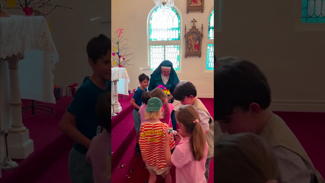Kindness 🌟 Kids Surprise Nun with Heartfelt Gifts! 