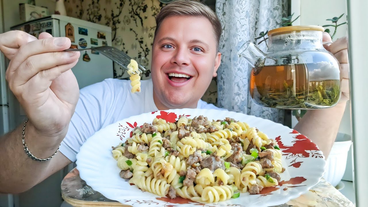 МУКБАНГ😋 ЖИВУ С МАМОЙ😱 ХОЧУ ПЕРЕЕХАТЬ И ЖИТЬ ОДИН🤔 ДА ИЛИ НЕТ? МОЯ ПРАВДА