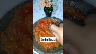 Download Lagu bikin sambal terasi bubur manado #shorts #viralshorts #trending #sambalterasi MP3