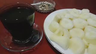 Singkong vs kopi hitam~ ☕🚬👍