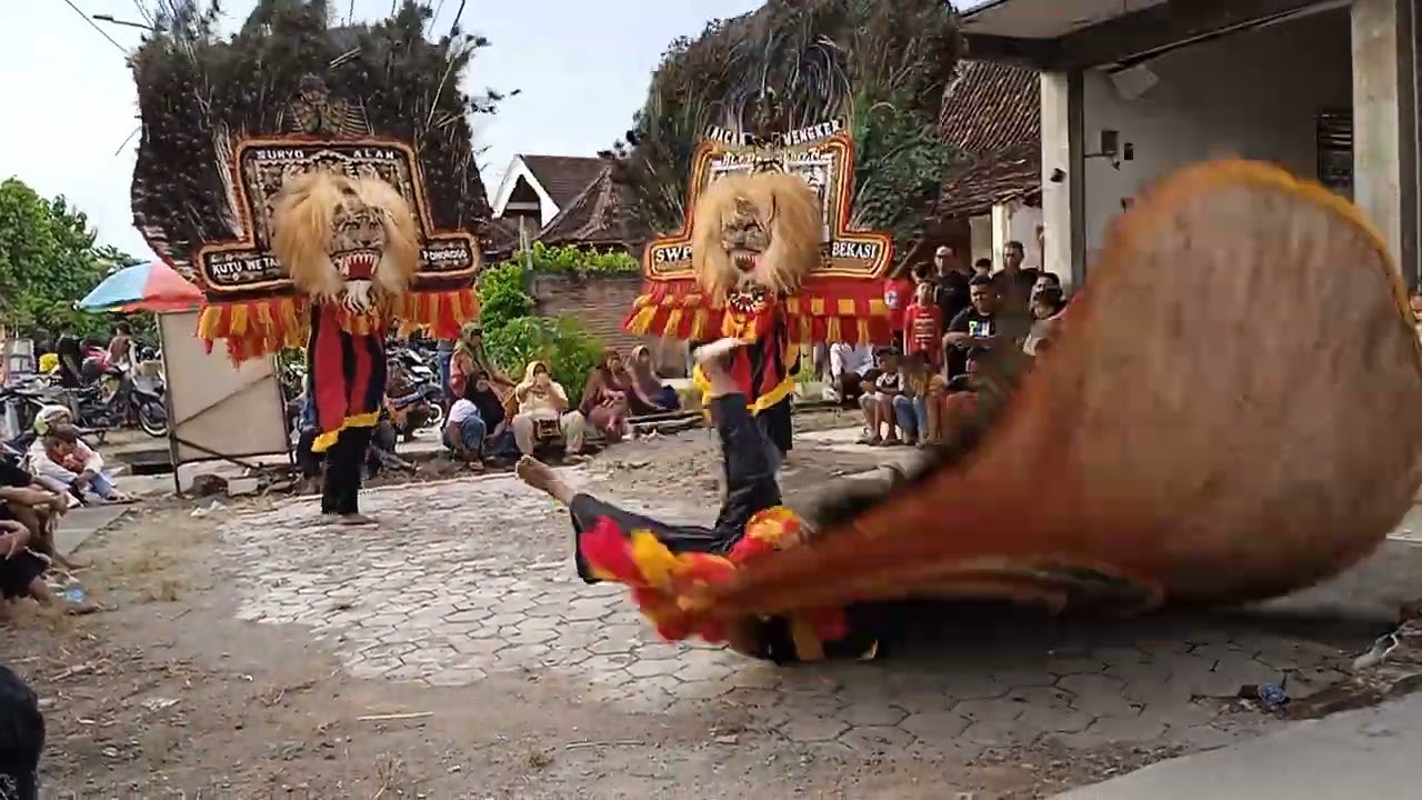 REOG PONOROGO MAESTRO PEMBARONG DESA KUTU