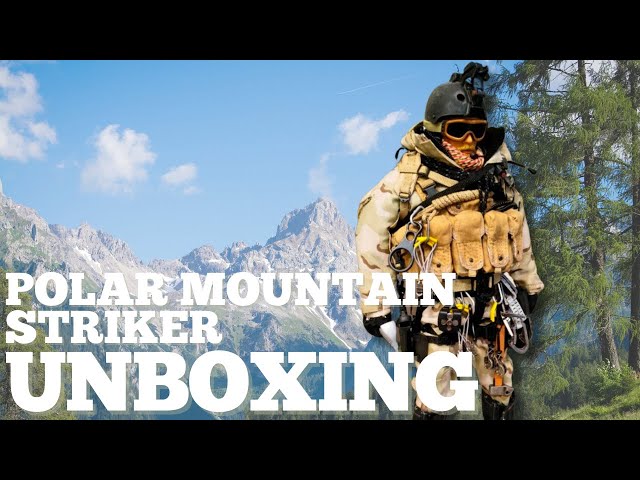 Unboxing the 1/6 scale Hot Toys Polar Mountain Striker action