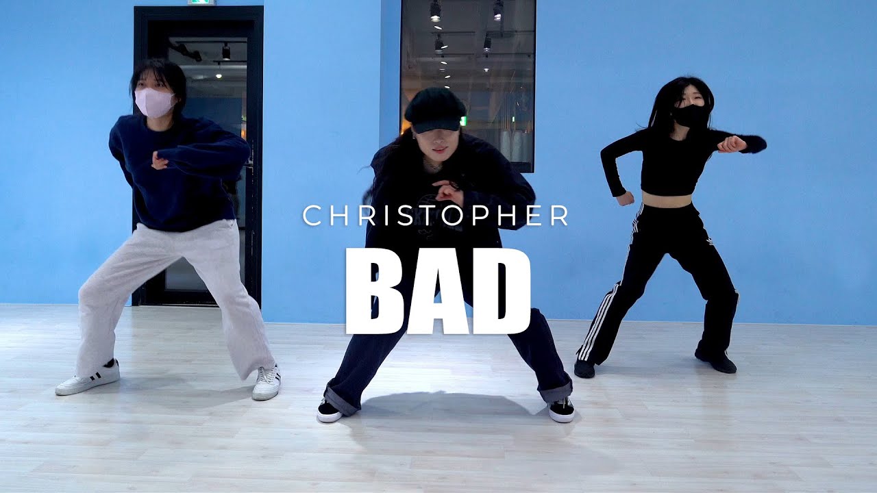 Bad dancing. I am bad. Bad dancing. Bad dancing. Bad dancing.