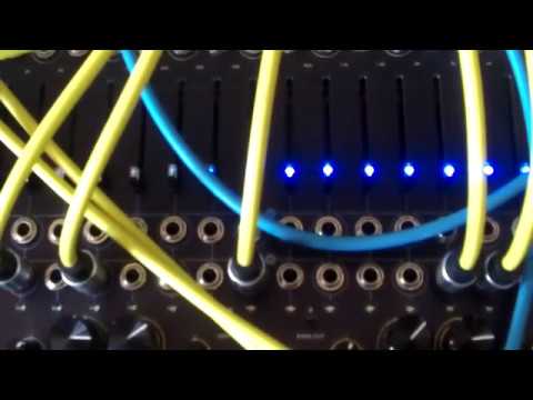 Fuzz Bass - Livewire AFG & WMD Synchrodyne