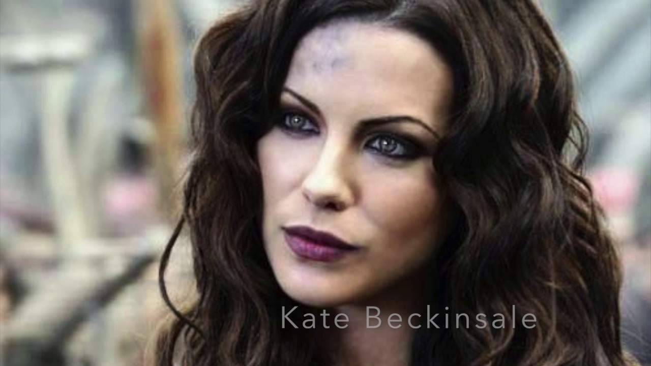 Throne of Glass series dreamcast