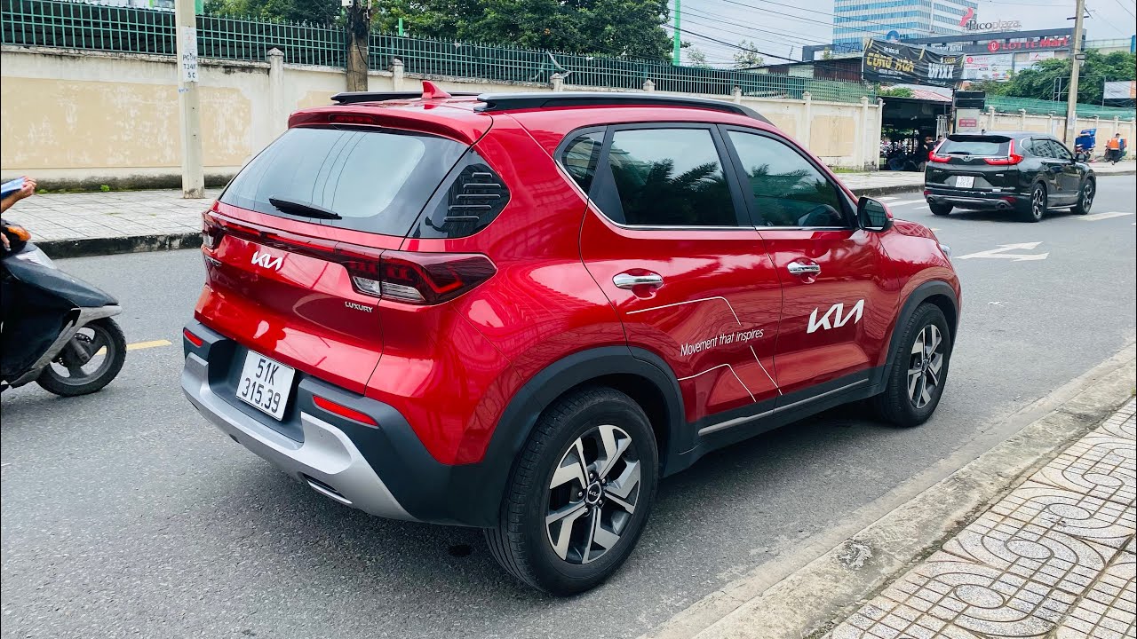 TRẢI NGHIỆM KIA SONET VÀ NHỮNG TRANG BỊ TRÊN BẢN AT LUXURY