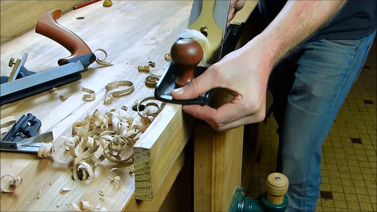 Réaliser un assemblage rainure/languette au rabot Lie Nielsen n°48