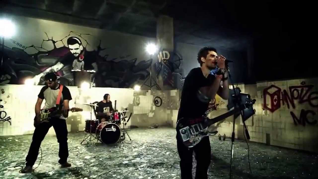 Bomfunk mc's фристайлер. Noize ms бассейн. жека хмурый. дили пора. клип фиона.