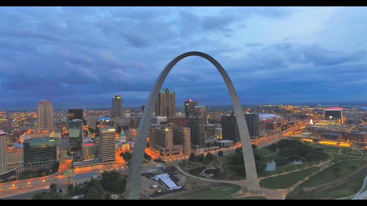 Gateway Arch and St. Louis skyline 4K Drone footage - YouTube