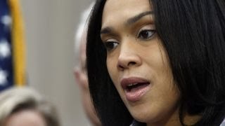 All charges dropped in Gray case, prosecutor remains defiant