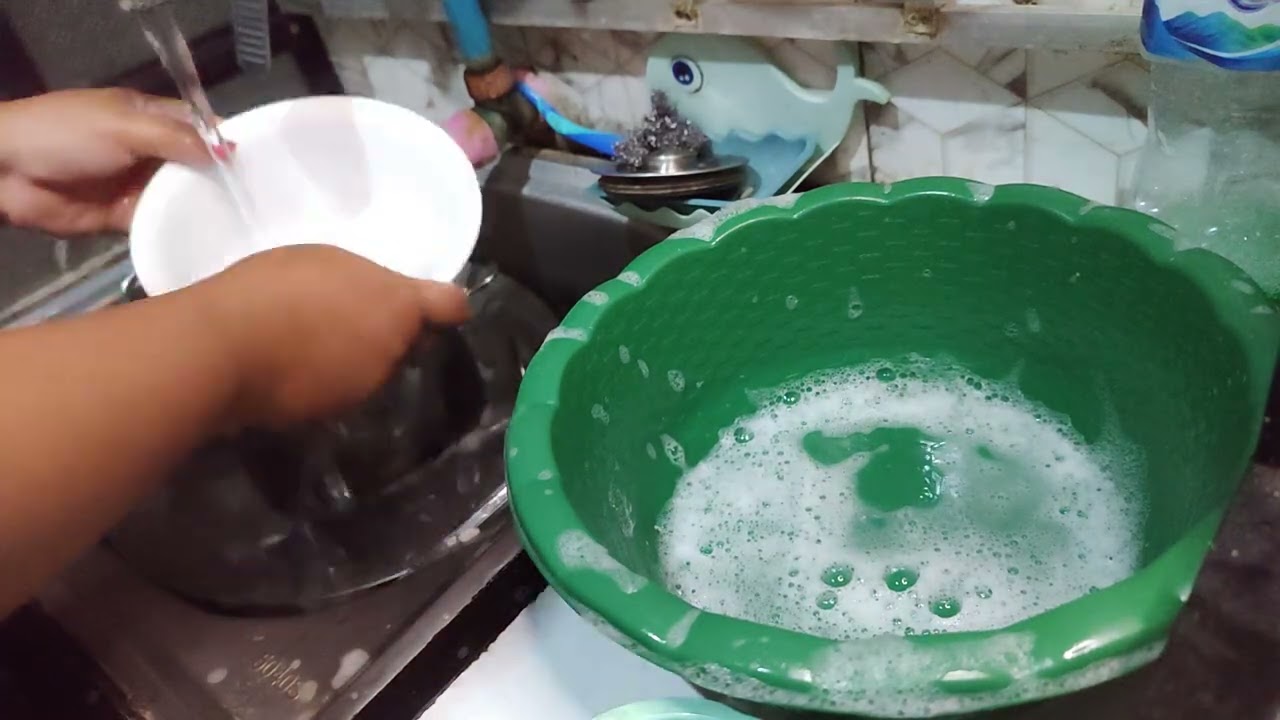 ASMR CUCI PIRING DAY 1