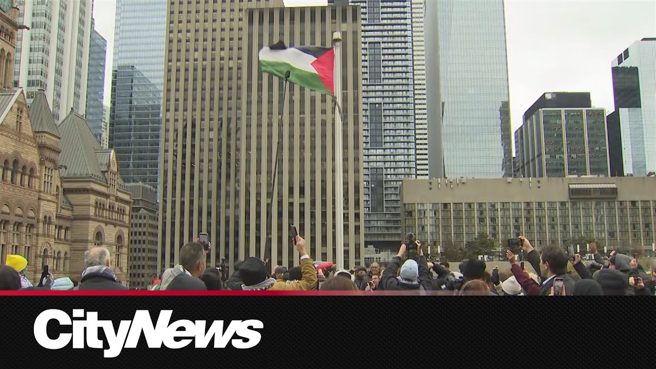 Toronto raises Palestinian flag for the first time in city hall