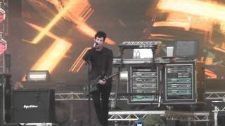 Pendulum - Intro - Crush (Sonisphere UK, 2010 HD)