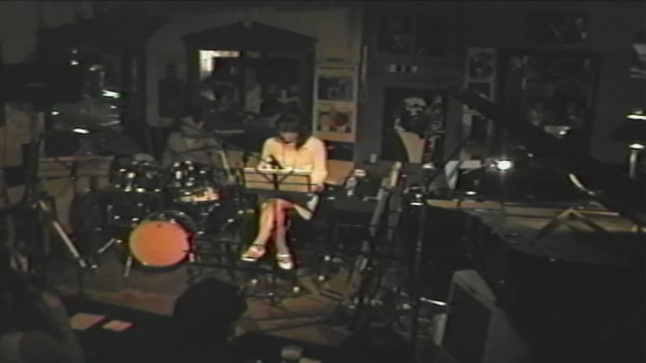 PetiteMaison KING BAR LIVE