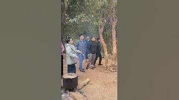 ném còn trò chơi dân gian người Thái Sơn la Tây Bắc