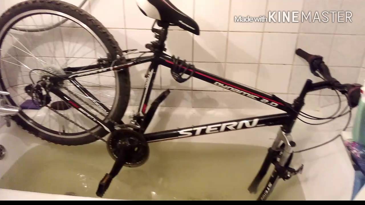 Как помыть велосипед в ванне - YouTube