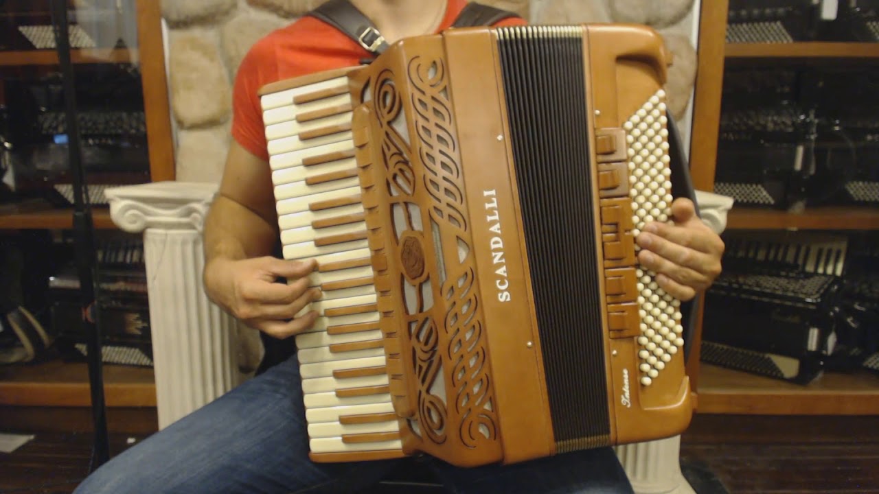 Advanced Accordion Techniques - Lesson 1 - Bellows Shake - YouTube