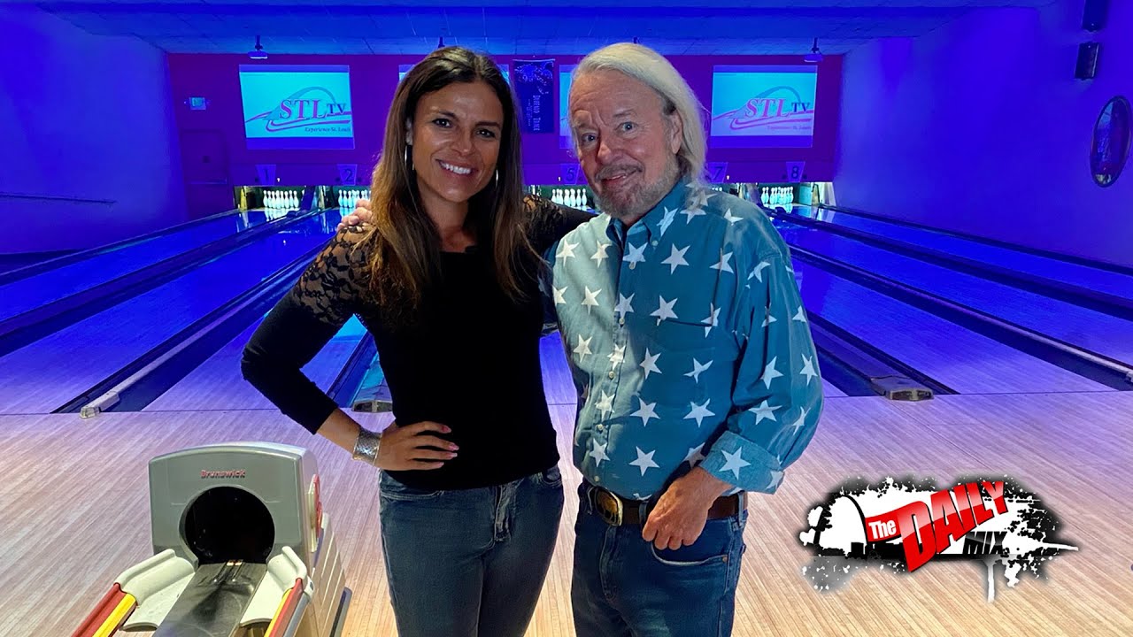 The Daily Mix: Holiday Special & Delmar Loop Adventure