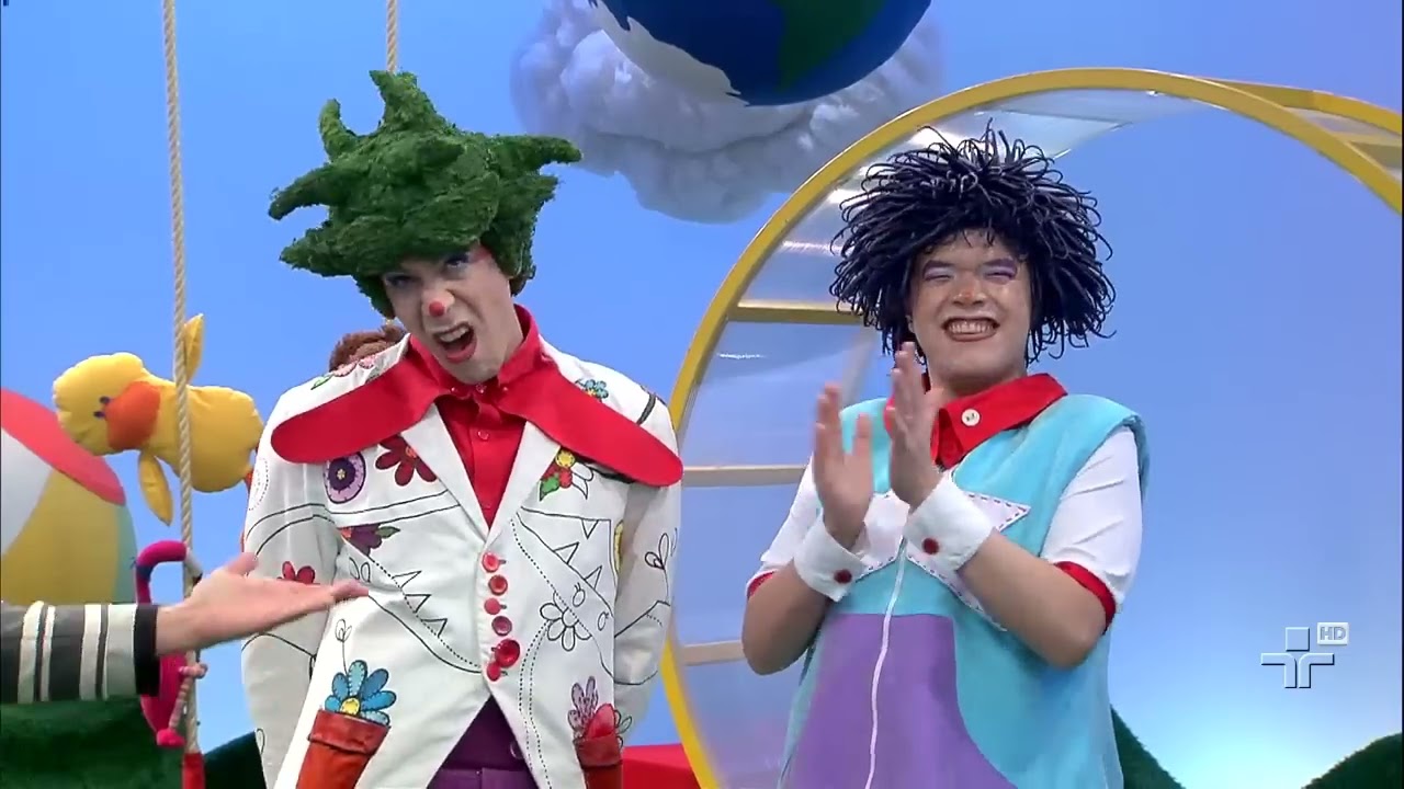 Beijo, Abraço, Aperto de Mão - Quintal da Cultura - 06/11/13