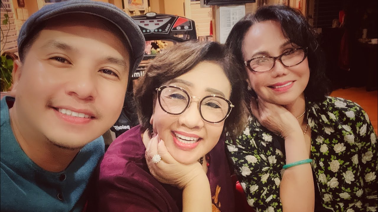 2 nữ Danh ca Thanh Tuyền-Lệ Thủy sau 50 năm gặp lại trên xứ Mỹ trong tiệc thân mật ở nhà Ngọc Huyền