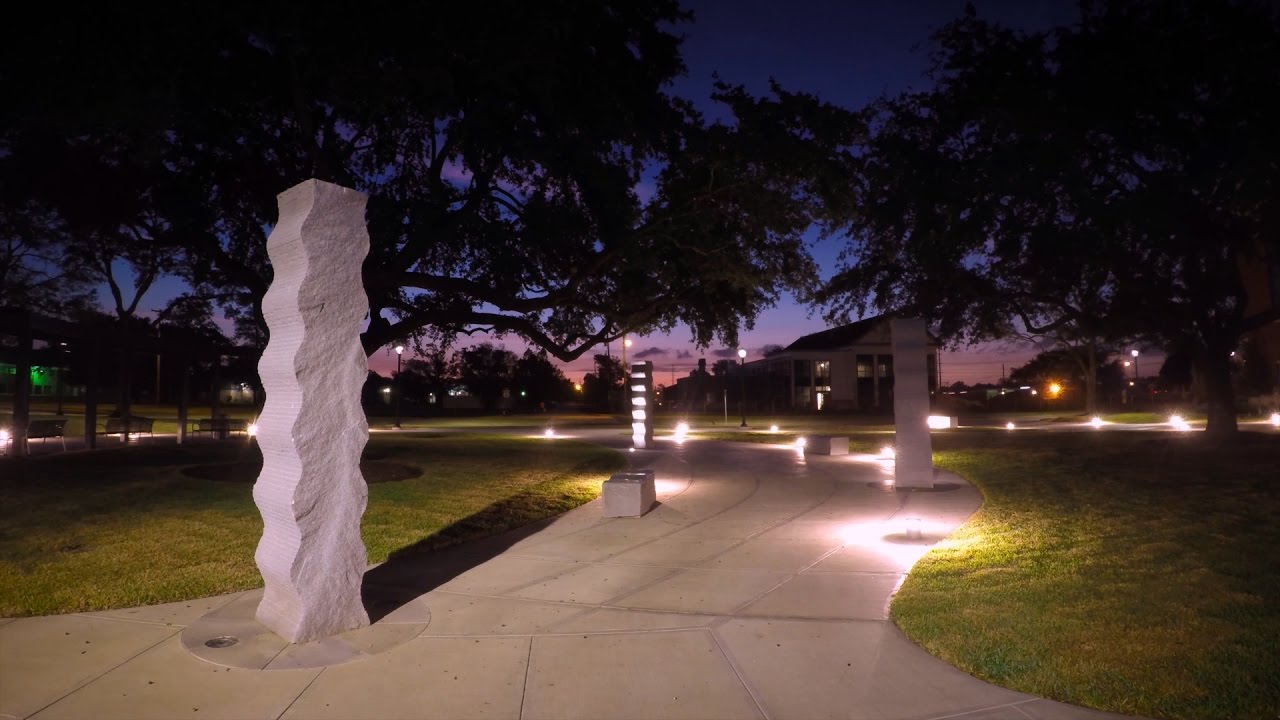 Spirit Columns by Jesús Moroles | Lamar University - YouTube