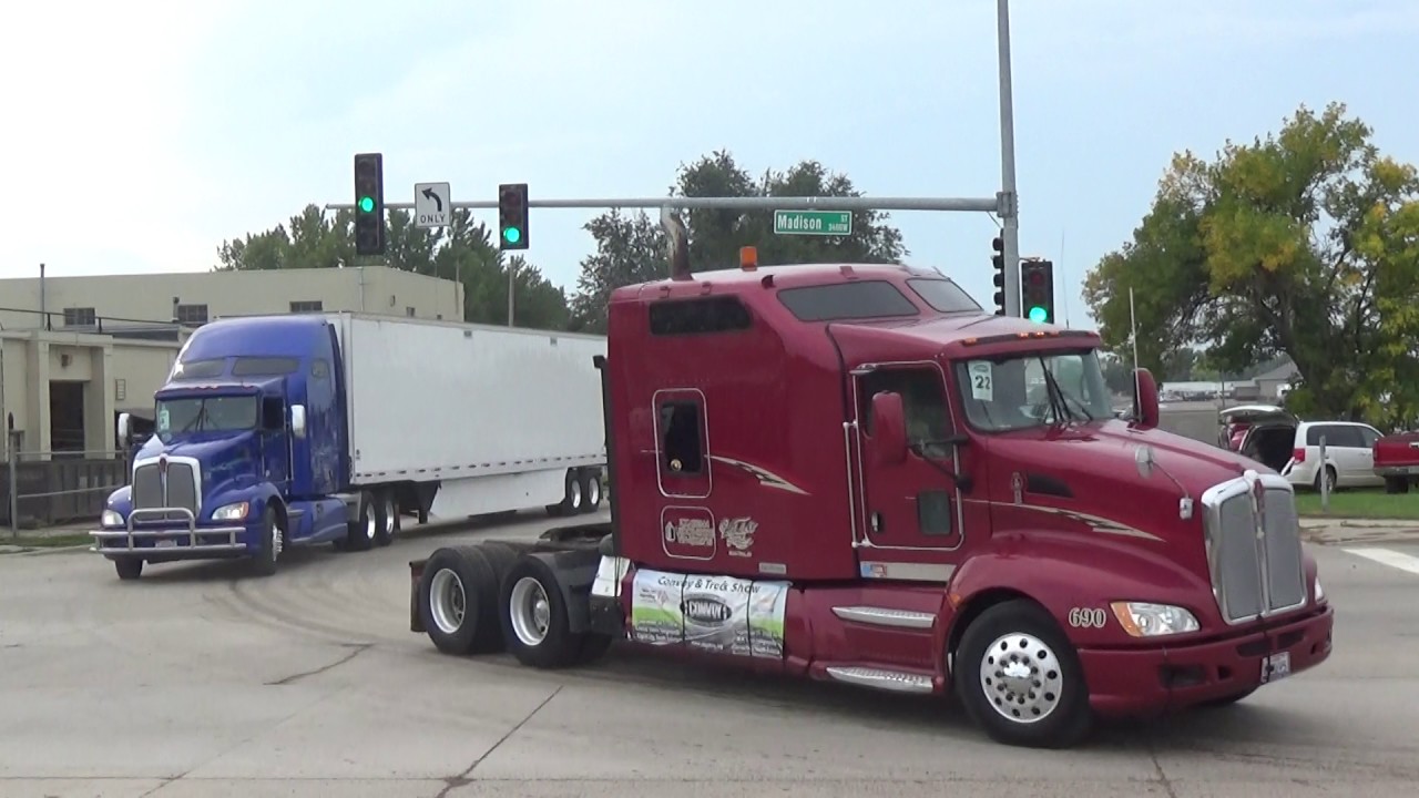 2016 South Dakota Truck Convoy Sioux Falls YouTube