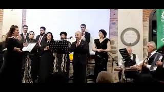 Yeşil Ördek Gibi Daldım Göllere...