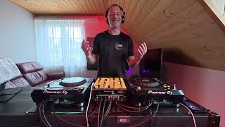 Download Lagu 2BLIND2SEE - Peak Time Bass Flowers MP3