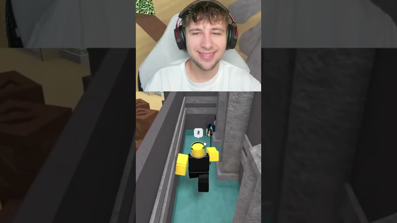 Hide and seek in Murder Mystery 2!👀