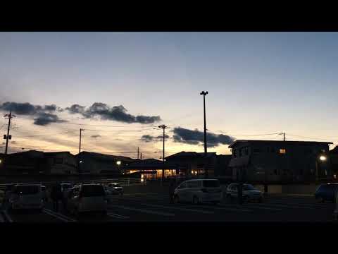 富士吉田市５時のチャイム フジファブリック「茜色の夕日」