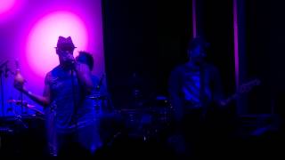 Los Amigos Invisibles - Una Disco Llena - Live - 2013