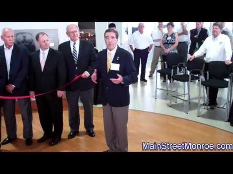 mayor-of-monroe-speech-at-joe-morgan-honda-ribbon-cutting