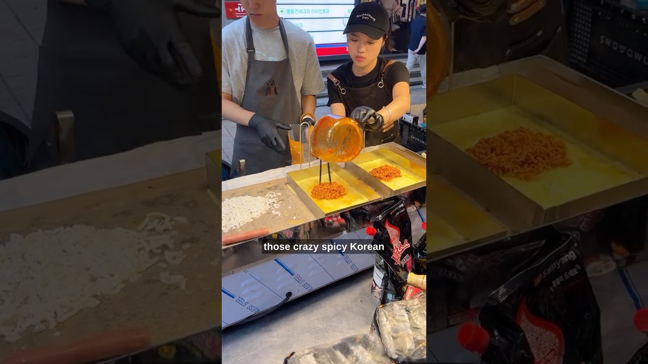 Trying the ultra viral Korean street food spicy noodle omelet