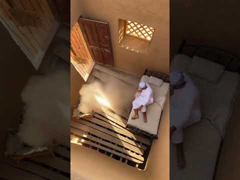 قفزة خفيفة والأرض انشقت