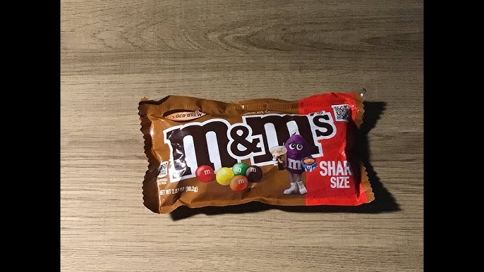 Tales of the Flowers: M&M Munchums and M&M Crunchy Cookie Taste Test  Comparison