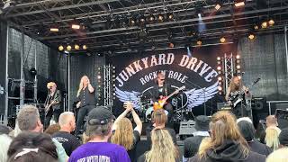 Junkyard Drive live at Ackerbrand Festival