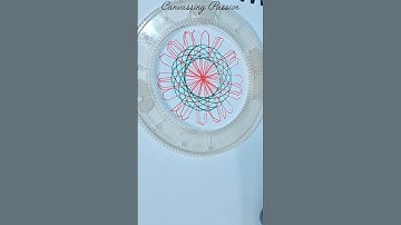 This spirograph looks like a flower #spirograph #shorts #lineart #art #2025