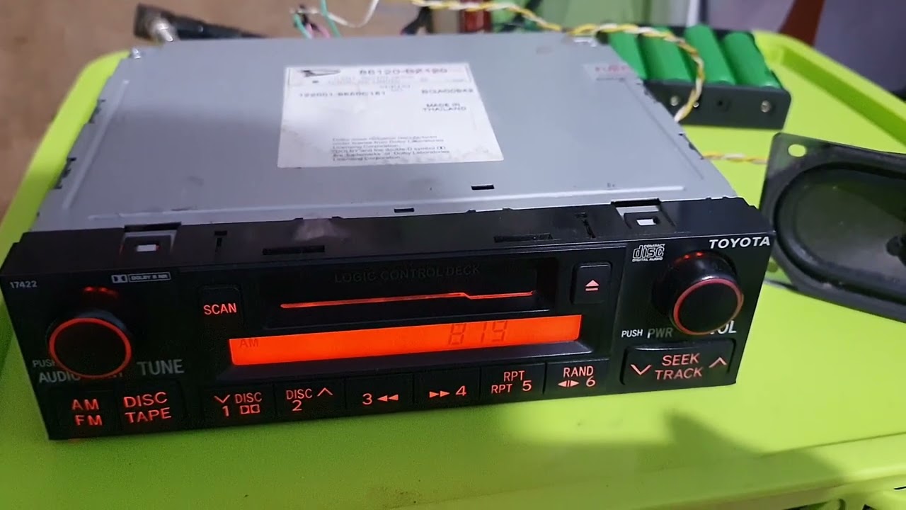 DXUM 819 AM