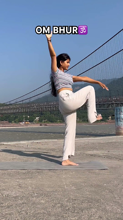 Standing yoga poses #rap #hiphop #music #yoga #motivation #yogae #dancefitness #dance #yoyogi
