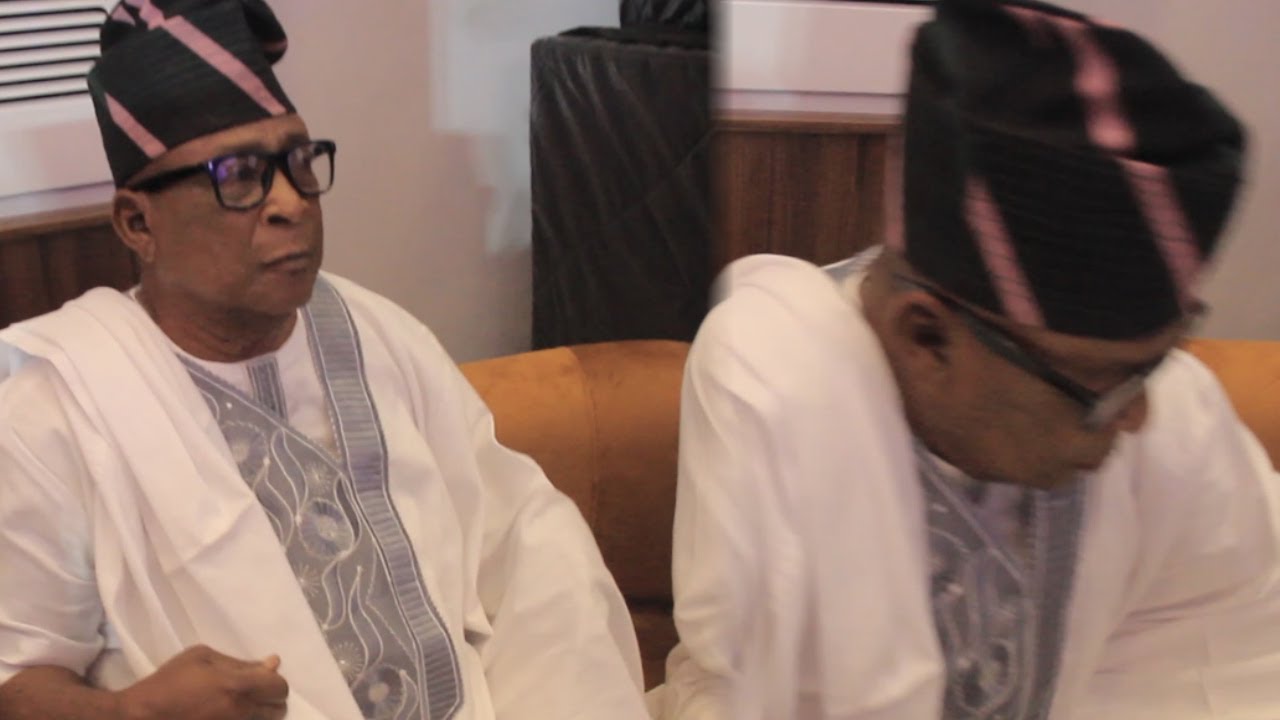 SHOCKING AS FUJI LEGEND ALH AYINLA KOLLINGTON STORM IN OTUNBA AKINYELE 60TH BIRTHDAY